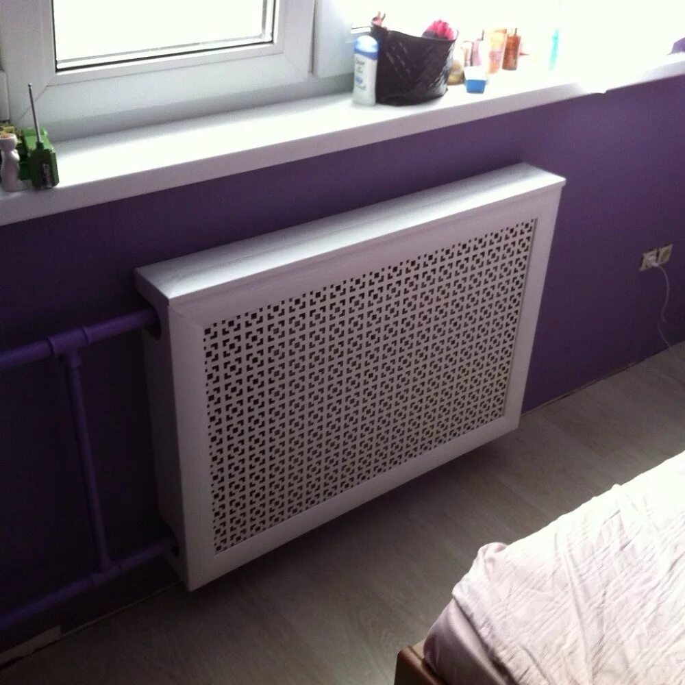 Экран на биметаллический радиатор отопления. Экран на батарею. Установка экранов радиаторы. Экраны для радиаторов delta max san09. Экран из мдф на батарею отопления 130+80.