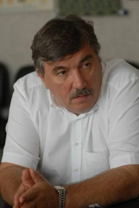Виктору быкову. Виктору быкову