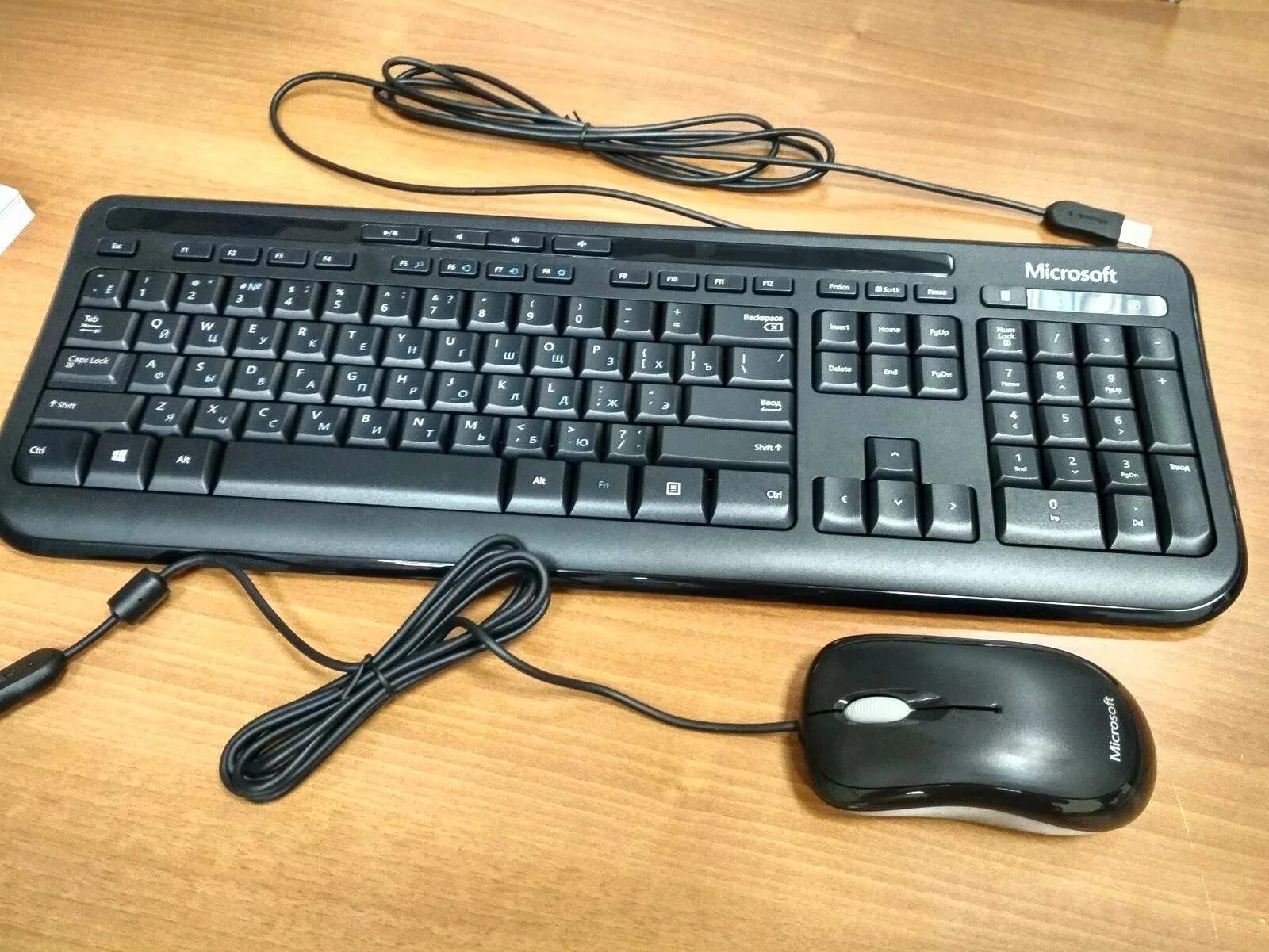 Microsoft wired keyboard 600. Клавиатура microsoft wired 600. microsoft wired 600 usb. microsoft wired desktop 600 black usb. комплект клавиатура + мышь wired 600.