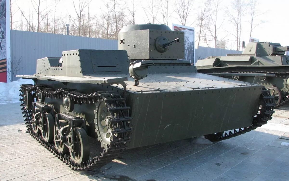 Танк т 37. Танк т-38. Т-38 танк СССР. Малый плавающий танк т-38. Танкетка т-38.