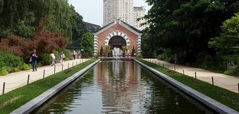 Ботанический сад мгу метро