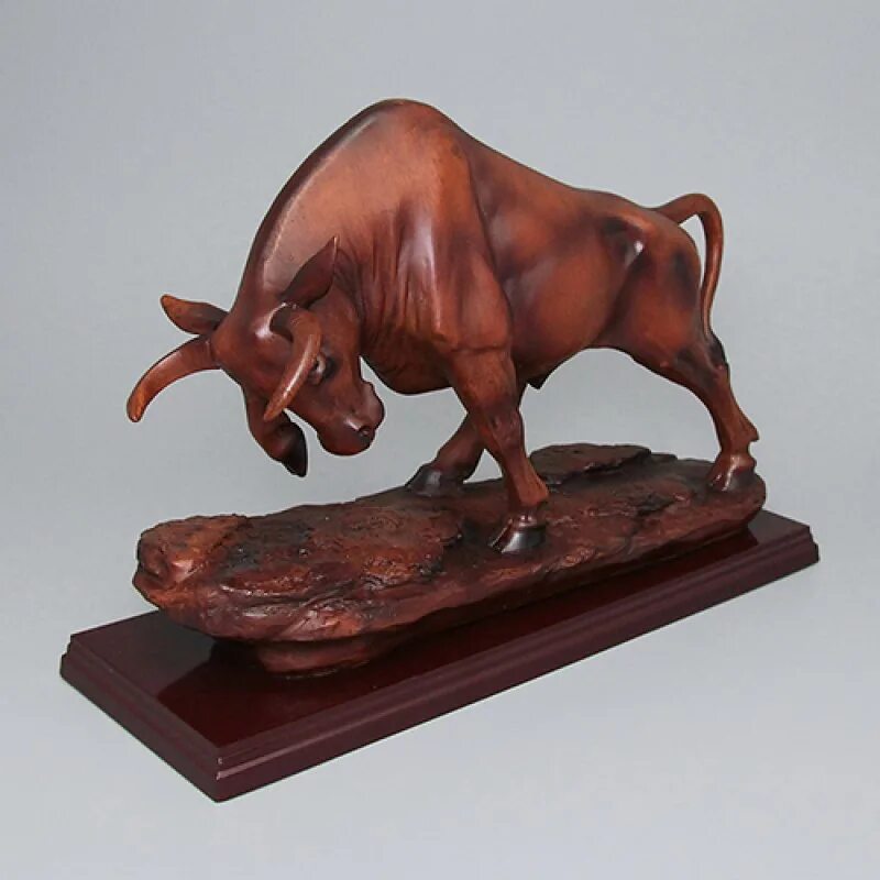 бык из скульптурного пластилина. статуэтка телец богачо. фигура быка. Soher бык статуэтка. статуэтка бык.