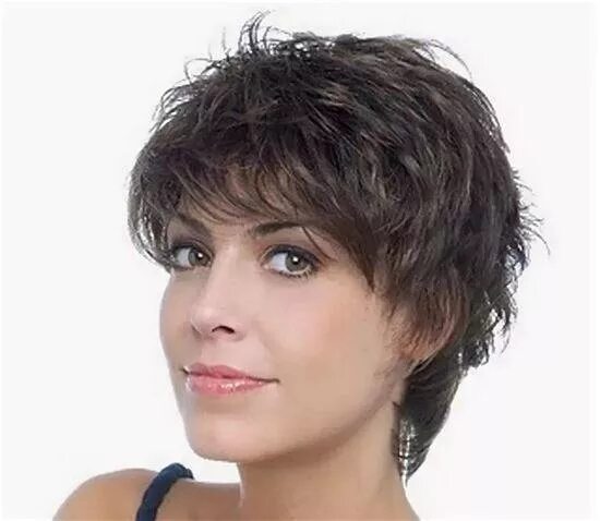 стрижки аврора гаврош. стрижки гаврош боб для женщин после 50. стрижка боб каскад гаврош на средние волосы. гаврош стрижка 50. стрижка гарсон гаврош.