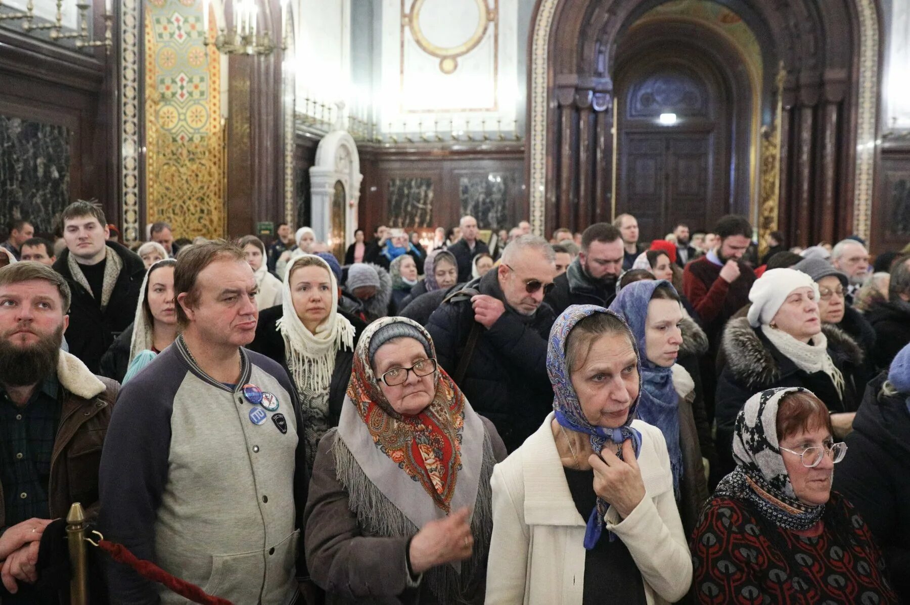 Прямая трансляция из храма христа спасителя 2024. Великий канон андрея критского вторник храм христа спасителя. Храм христа спасителя похороны жириновского. Храм христа спасителя патриарший трон. Пасхальная служба в храме христа спасителя 2018.