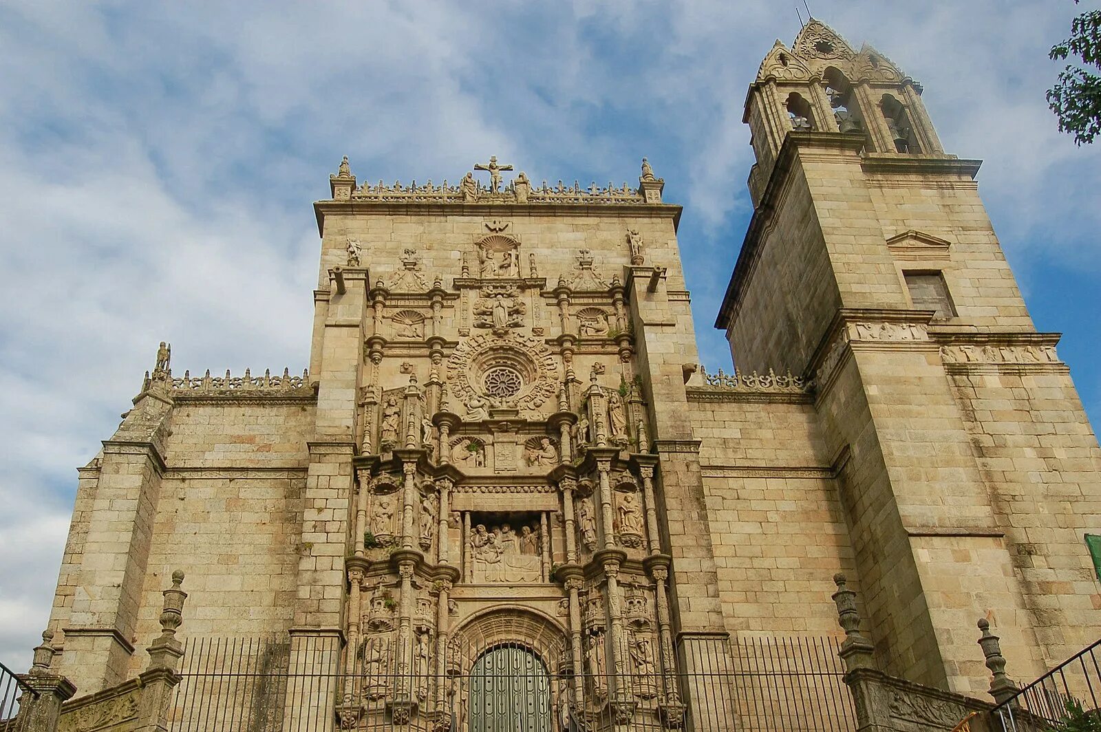 Базилика Санта Марии (Basilica de Santa Maria) Аликанте, Испания..