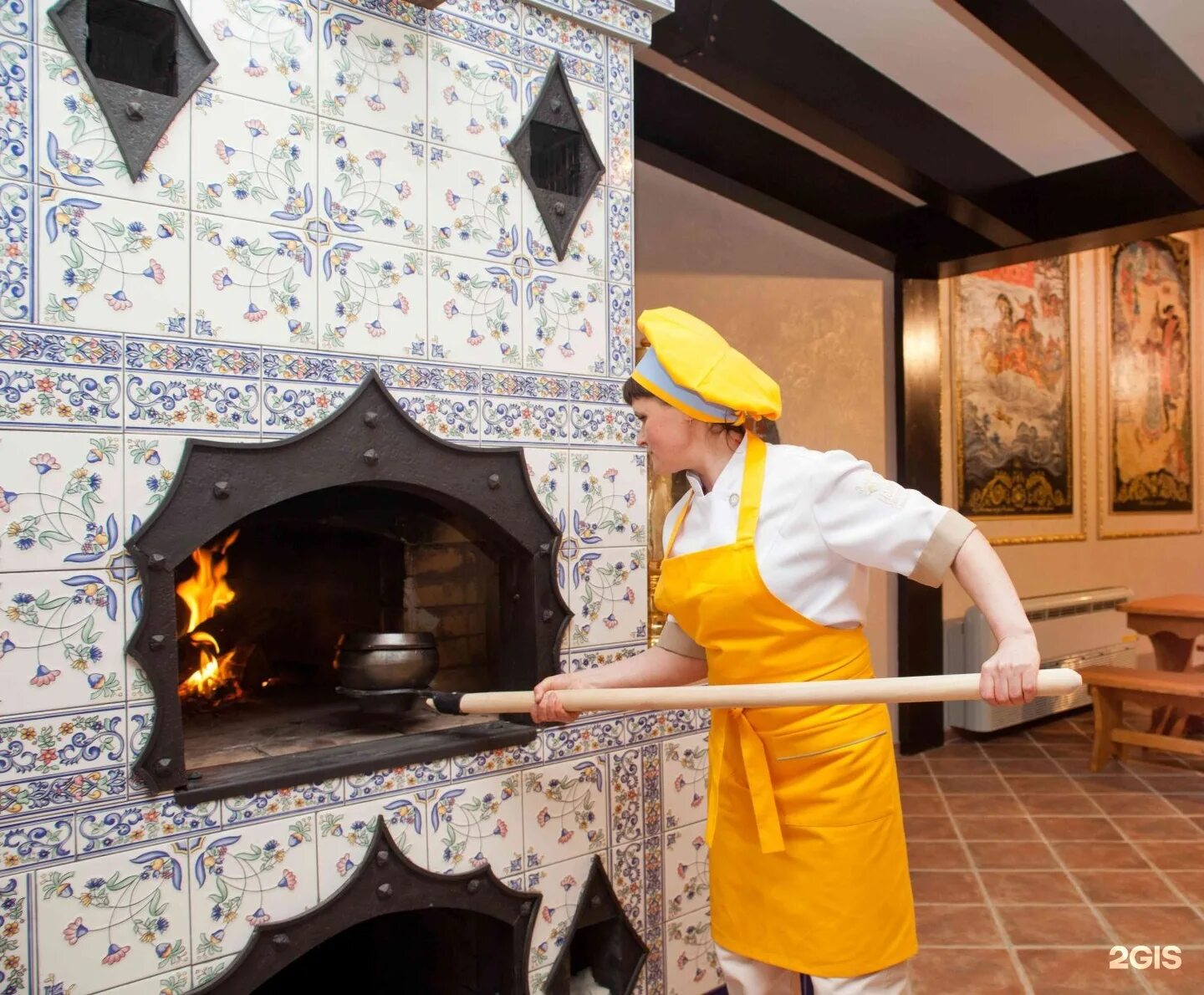 варю печь. старая русская печь. варю печь. печь для гаража на дровах. русская печь ухват чугунок.