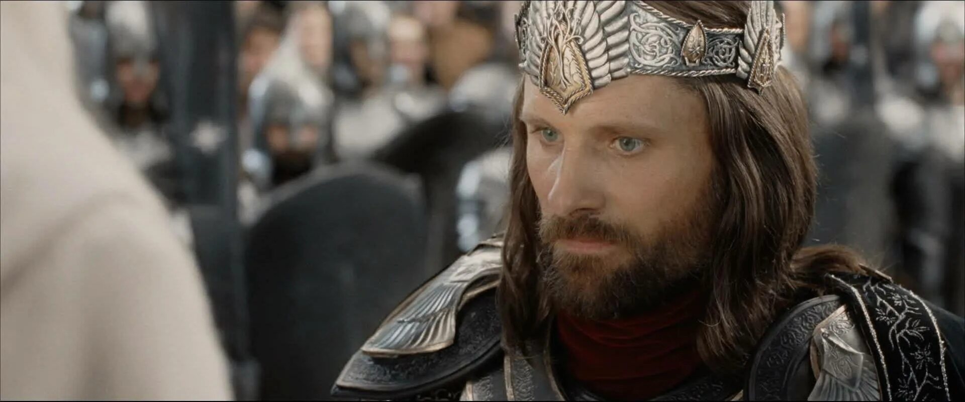 King на черном фоне. Be king. The best the king. King надпись. The best the king.