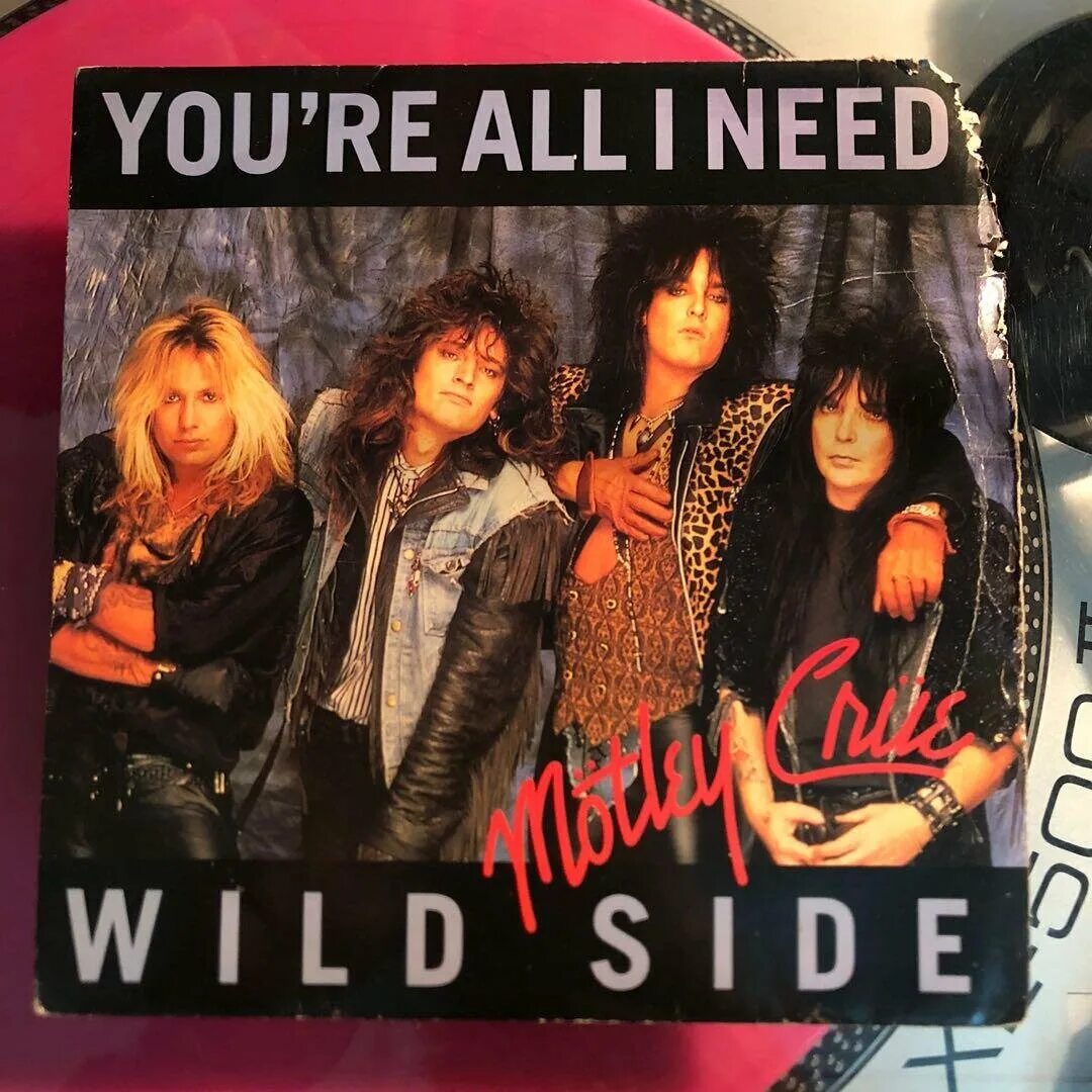 Motley crue wild. Группа motley crue. Motley crue. Motley crue wild. Motley crue wild.