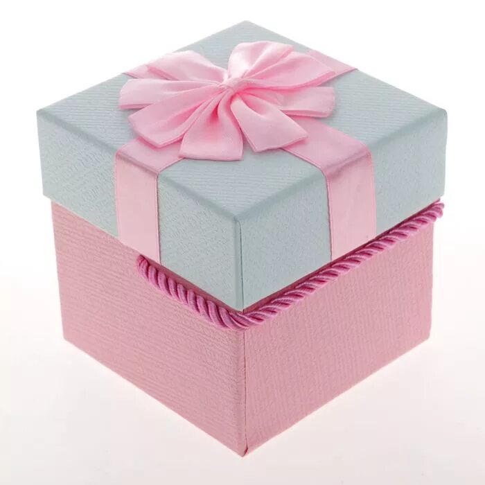 Коробка 10 8 3. Коробка подарочная 10х10х10. Подарочные коробки розовые. Подарочная коробка розовая. Красивые коробки.
