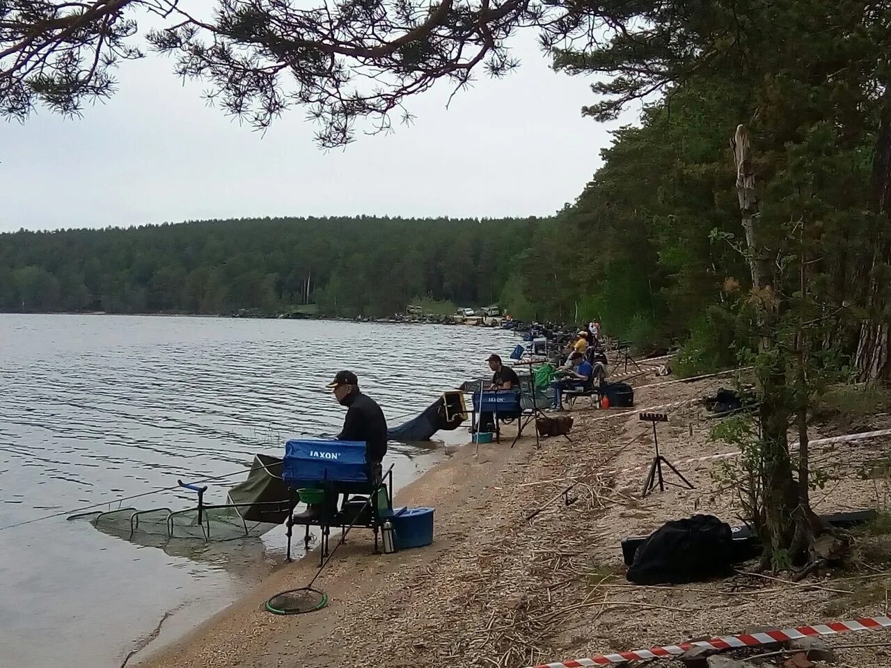 Синара озеро Челябинская. Пляж озеро Синара. Озеро Синара кемпинг. Синара озеро кемпинг Челябинская область. Озеро синара челябинская