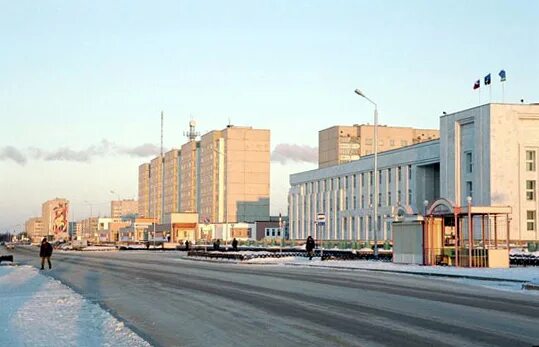 Телекомпания лангепас 2008 год. Транснефть лангепас. Ледовый дворец лангепас. Лангепас 2023. Комсомольская 30 лангепас.