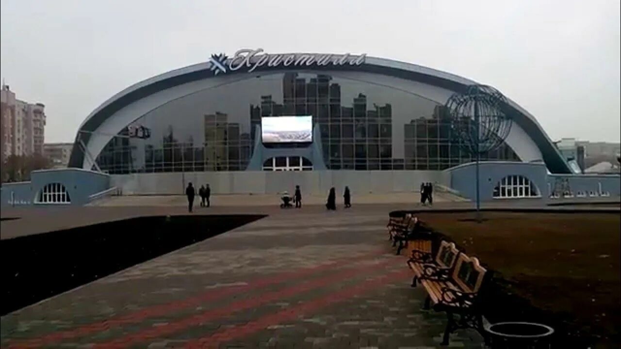 В ЛДС "Кристалл" открывается сезон массовых катаний ТОП68