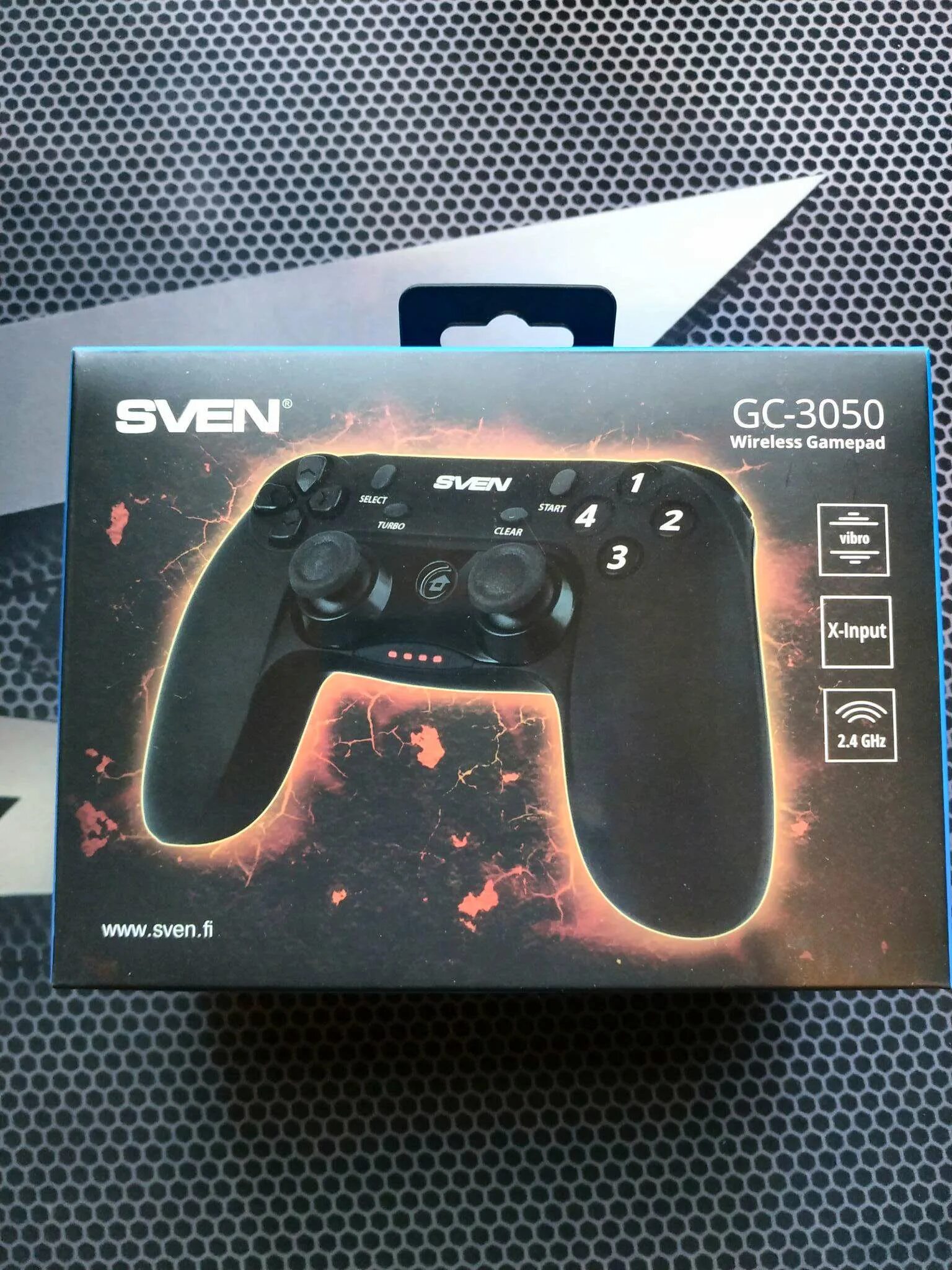 Gc 3050. Геймпад sven sv-016005 gc-3050. Геймпад gc 3050. Геймпад sven gc-4020 wireless. Джойстик свен gc-3050.
