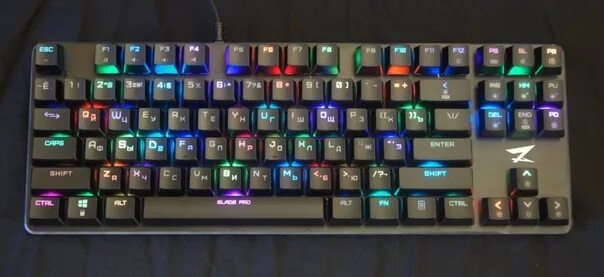 Ardor gaming blade подсветка. Клавиатура Blade Pro RGB. Клавиатура Zed Blade Pro. Механическая клавиатура zet Blade Pro. Клавиатура Зет гейминг блейд 2.