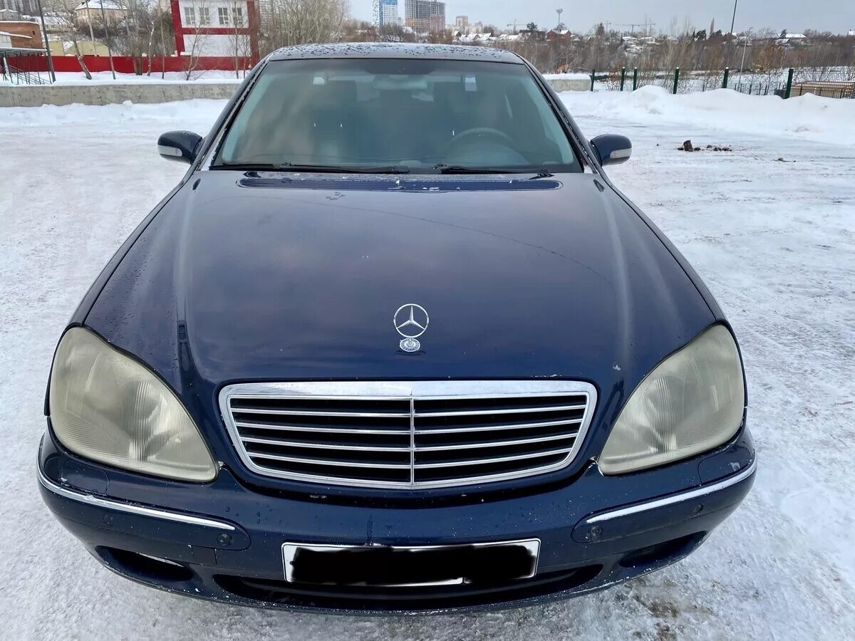 Mercedes-Benz s-class 1999. Mercedes Benz s500 1999. Мерседес 220 с класс 1999г. Мерседес Бенц 1999г. Куплю мерседес 1999г