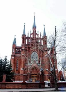 Строительство первого каменного католического храма