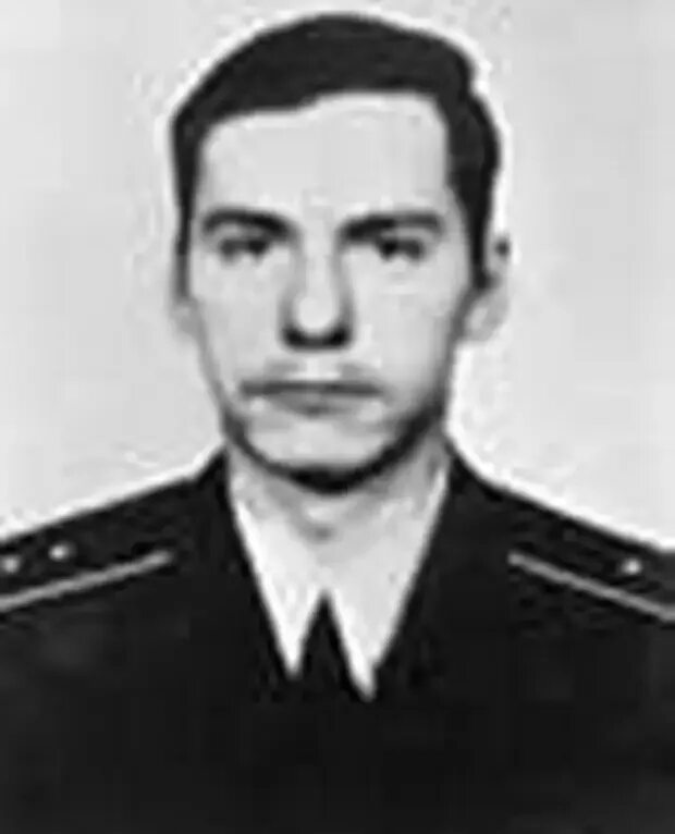 Мичман возраст. Рузлев курск. старший мичман.