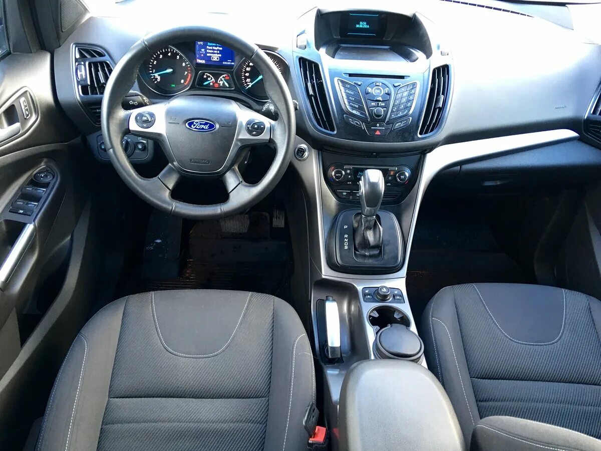 Форд куга 2 2015. Ford Kuga 2 2015. Ford Kuga 2 2015 салон. Форд Куга синий салон. Ford Kuga 2 синий.