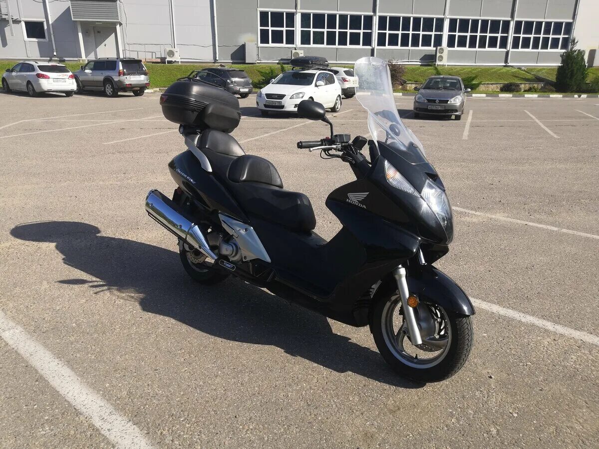 Скутер 17. Honda Silverwing 600 2012. Honda Silver Wing 600. Honda Silver Wing 600 багажник. Проводка Honda Silver Wing 600.