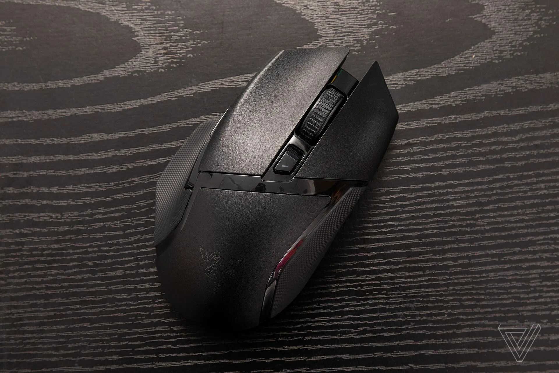 Мышь беспроводная razer basilisk x