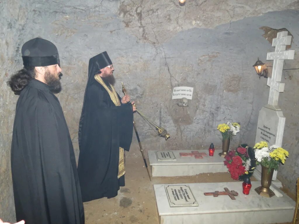 Летопись монастыря. Старец иерей андрей грузинцев. Канон макарию желтоводскому. Витожетка игумен о. Летописи серафимо-дивеевского монастыря серафим чичагов.