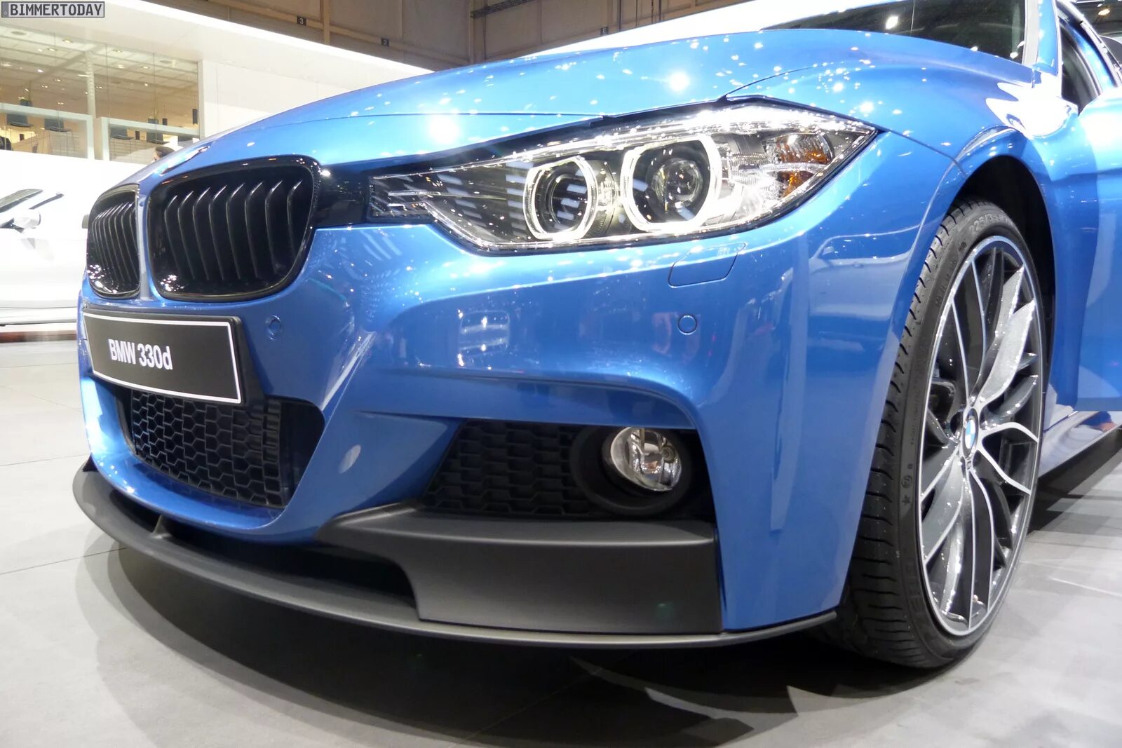 B m performance. Сплиттер bmw f30 m performance. передний сплиттер bmw f30. bmw f30 передний бампер. накладка для переднего бампера bmw f30.