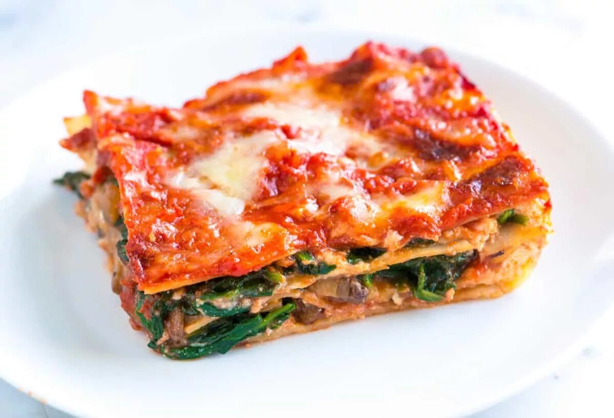 Дазанья. Лазанья неаполитано. Лазанья Италия. Lasagne (блюдо). Лазанья (Lasagne).