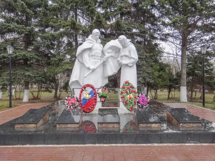 Раменский р н константиново. Константиново (раменский район). село константиново раменский район. с константиново раменский район памятник. константиново памятник погибшим.