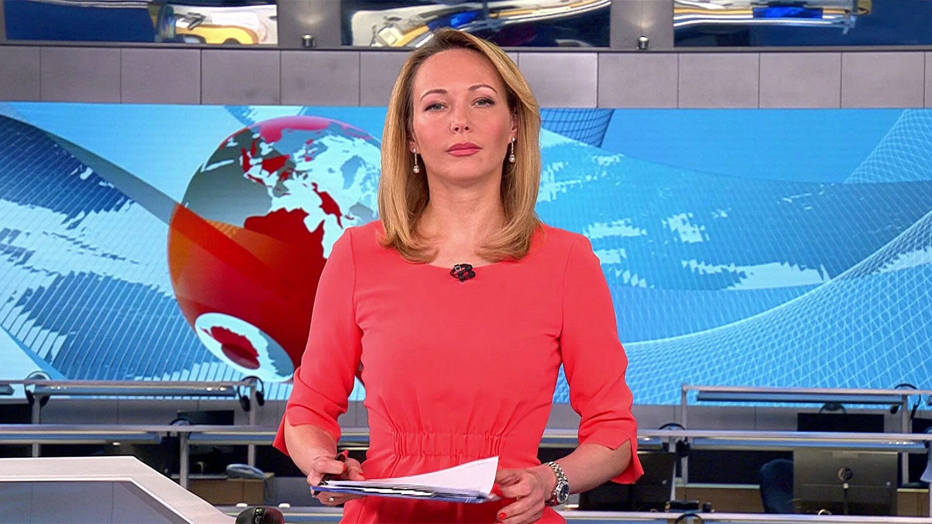 Вести 1 канал. Выпуск новостей первый-канал. Новости 1 канал. Известия телепередача кадры. Ведущий новостей 1 канала в 21.