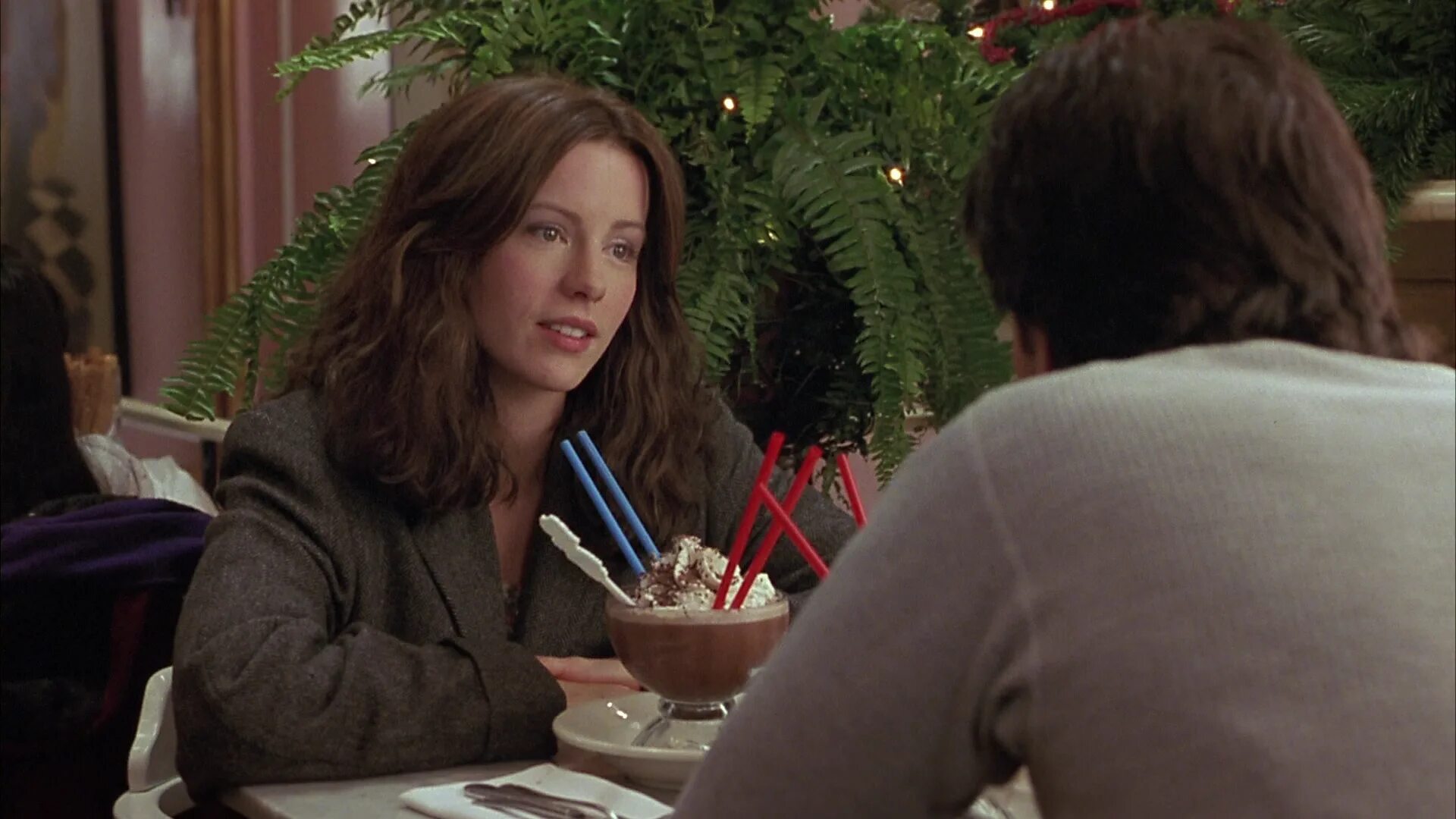 Джон кьюсак и кейт бекинсейл в фильме интуиция. Интуиция кадры из фильма. Serendipity фильм 2001. Джон кьюсак интуиция. Кейт бекинсейл интуиция.