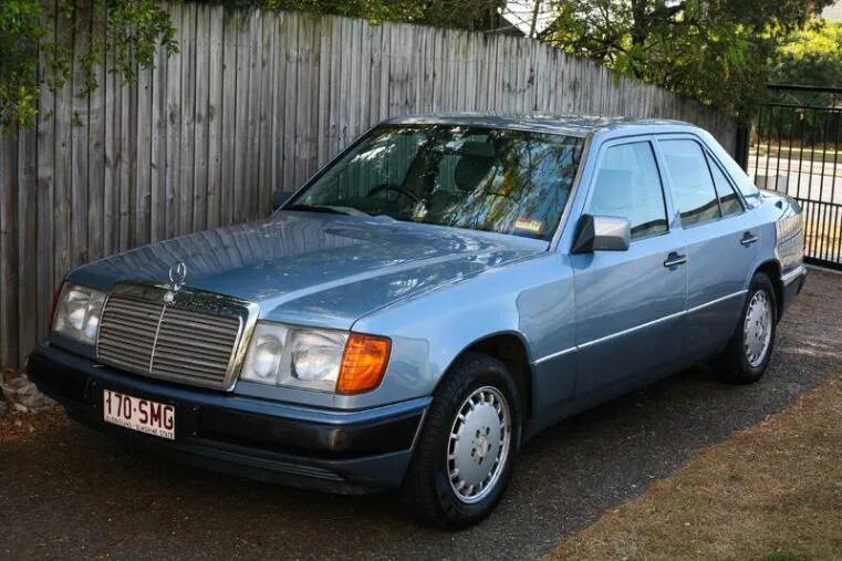 Mercedes-benz w124 230. мерседес w124 и 140. мерседес w124 серый. цвет 124. мерседес бенц w124.