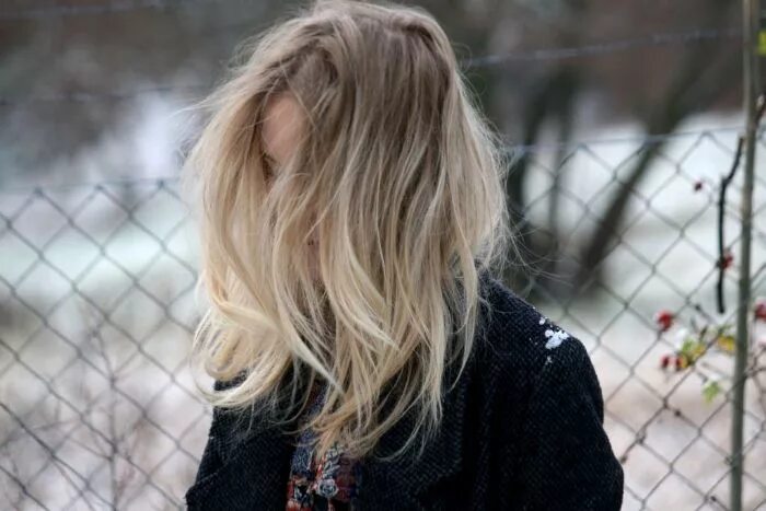 Pin by Albert Szidi on Szelfik Tumblr photography, Photography poses, Photograph
