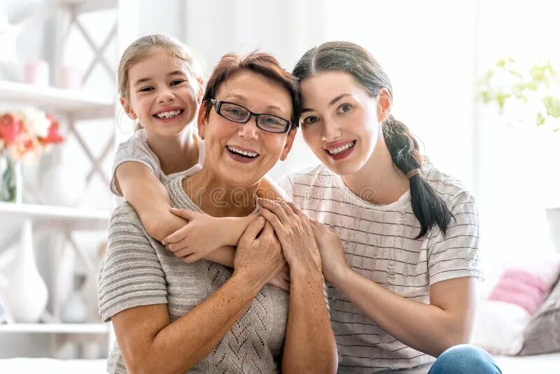 She and her family. История про 7 братьев и одну сестру. She and her family. Королевская семья швеции. Girl and her family.