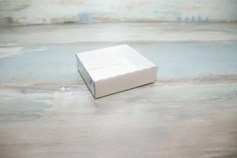 Коробка 10 на 10 с крышкой
