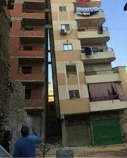 Нелепые постройки