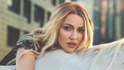 Hadise: Hüngür hüngür ağladım.