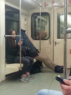 Бумбокс не ездят в метро