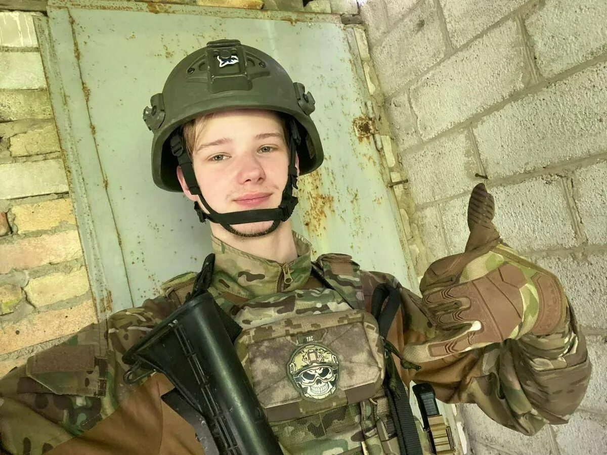 Французский легион вермахта. Батальон барс 13. Русские солдаты на украине. Иностранный легион в украине. Легион французских добровольцев.