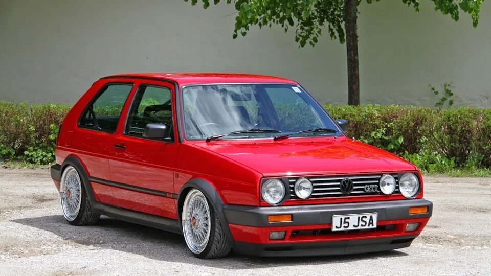 Фольксваген гольф б у. Golf 2 GTI. Фольксваген Golf GTI 2. Гольф 2 ГТИ. Volkswagen Golf GTI mk2.