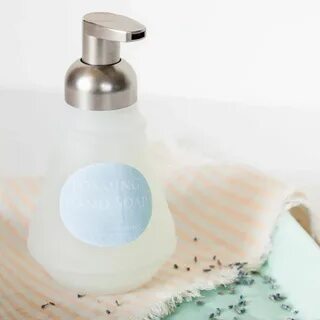 Foaming hand soap