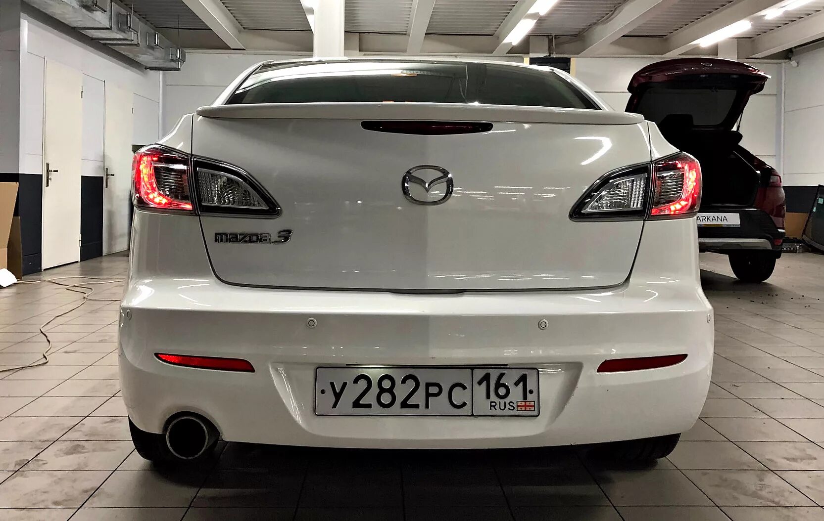 Задняя фара мазда 3. Диодные фонари Mazda 3 BL. Mazda 3 BL седан led задние фонари.