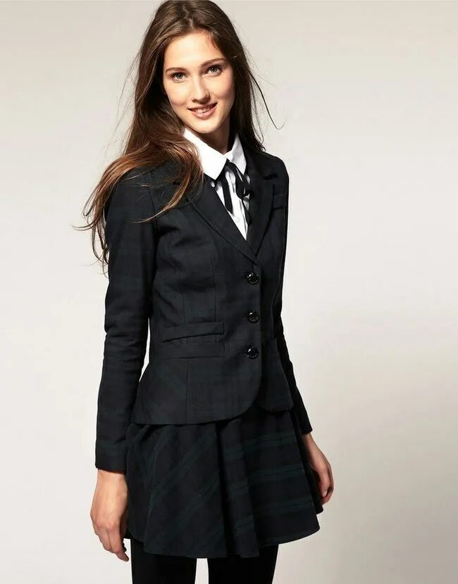 Школьная одежда для девушек. Школьный костюм для девушки. Одежда для старшеклассниц. Классическая одежда для девочек.