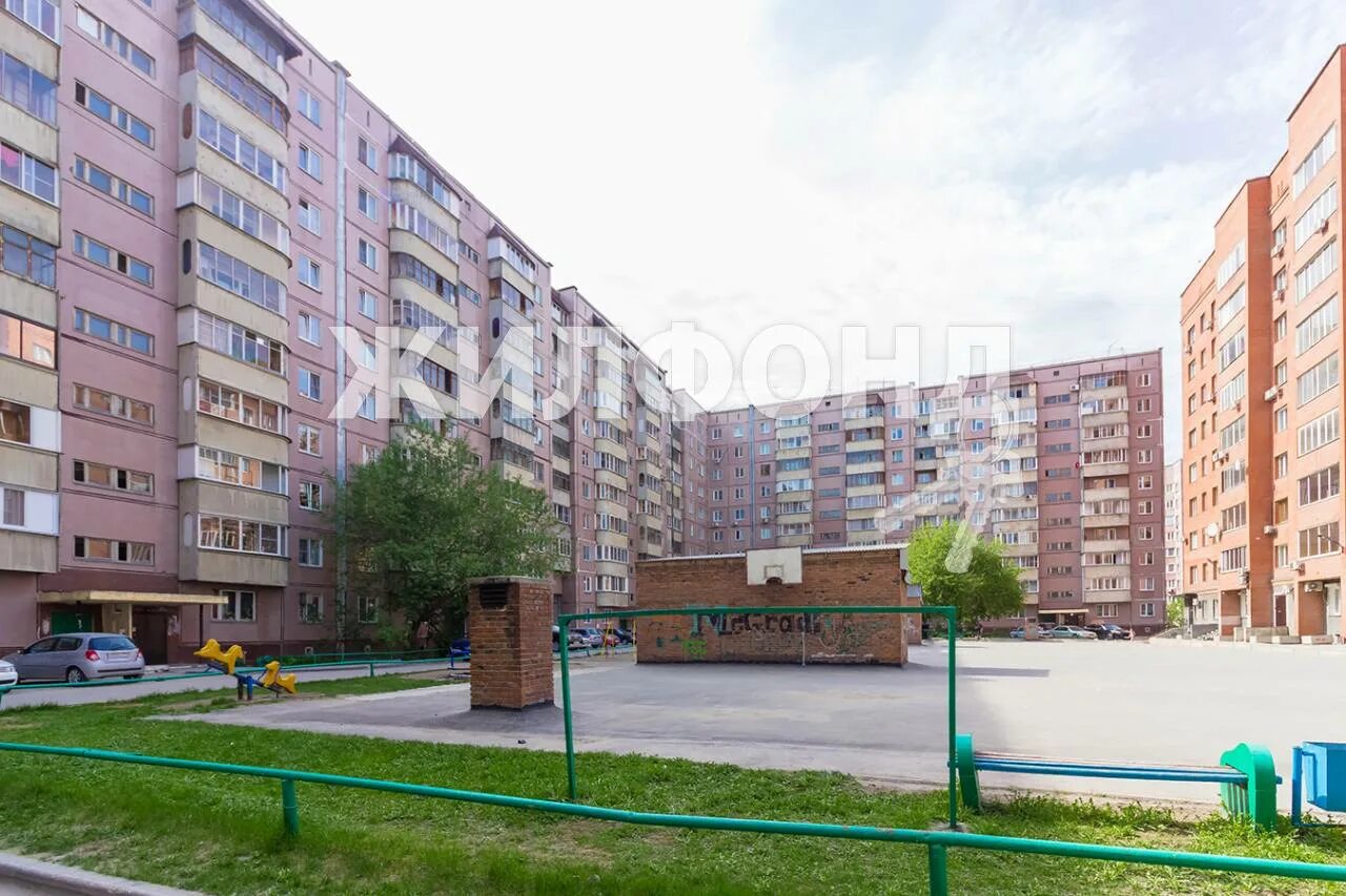 Толстого 3 новосибирск. Дом толстого 3/1 новосибирск. Нижегородская улица (новосибирск). Толстого 77 новосибирск гостиница. Тюмень льва толстого 3.