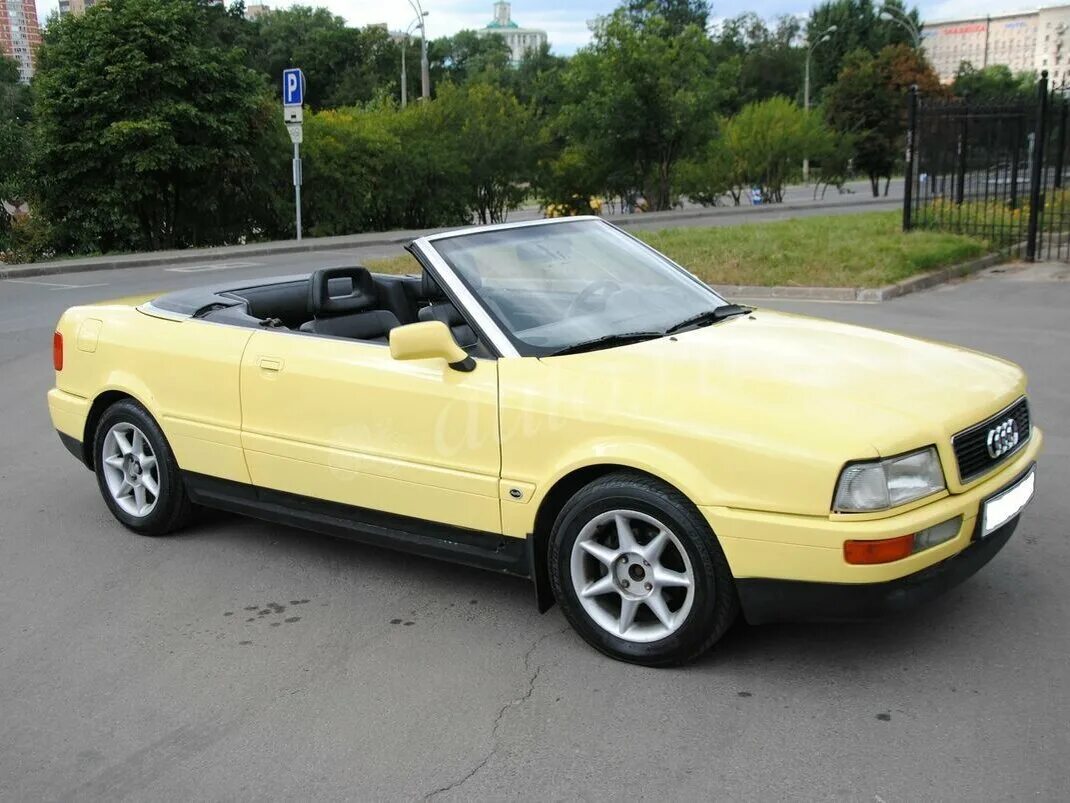 Ауди кабриолет купить. Audi 80 Cabriolet 2000. Audi 80 Cabriolet. Audi Cabriolet 1991. Audi 80 b4 Yellow.