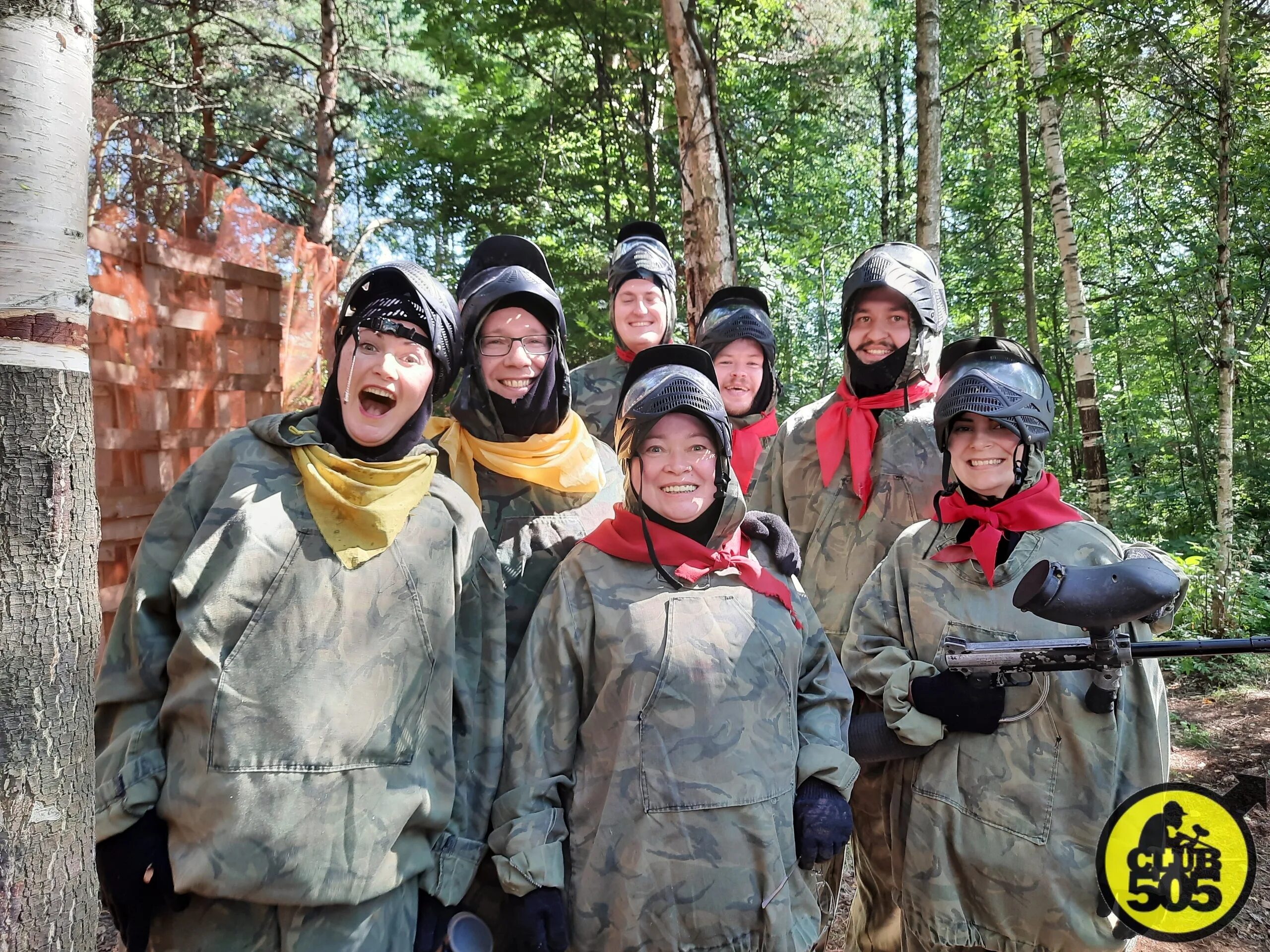 Красного курсанта 25 д пейнтбол. Paintball cs club. Пейнтбольный клуб вольница. Пейнтбол в жару. Cs пейнтбол спб.
