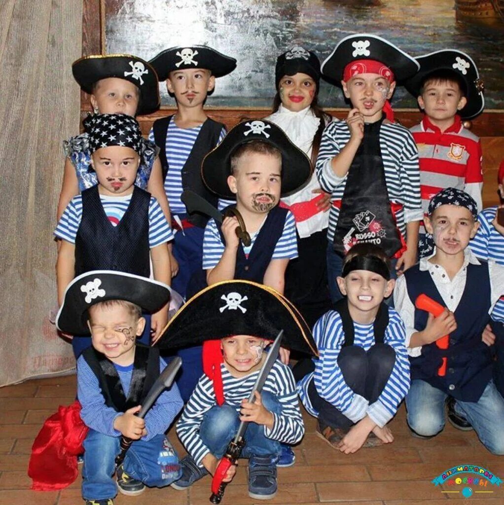 Вечеринка в стиле пиратов для детей. Вечеринка в стиле пиратов. Пиратский сад. Пиратский сад. Дети пираты.