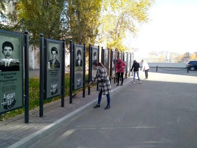 Аллея памяти и славы имени рокоссовского. Аллея героев Медногорск. Медногорск аллея памяти. Аллея славы Медногорск. Аллея героев в городе Медногорск.