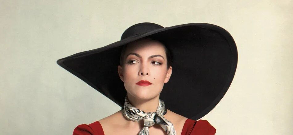 The shocking miss emerald каро эмеральд. Caro emerald. Caro emerald a night like this ноты. Caro emerald with the grandmono orchestra. Caro emerald.