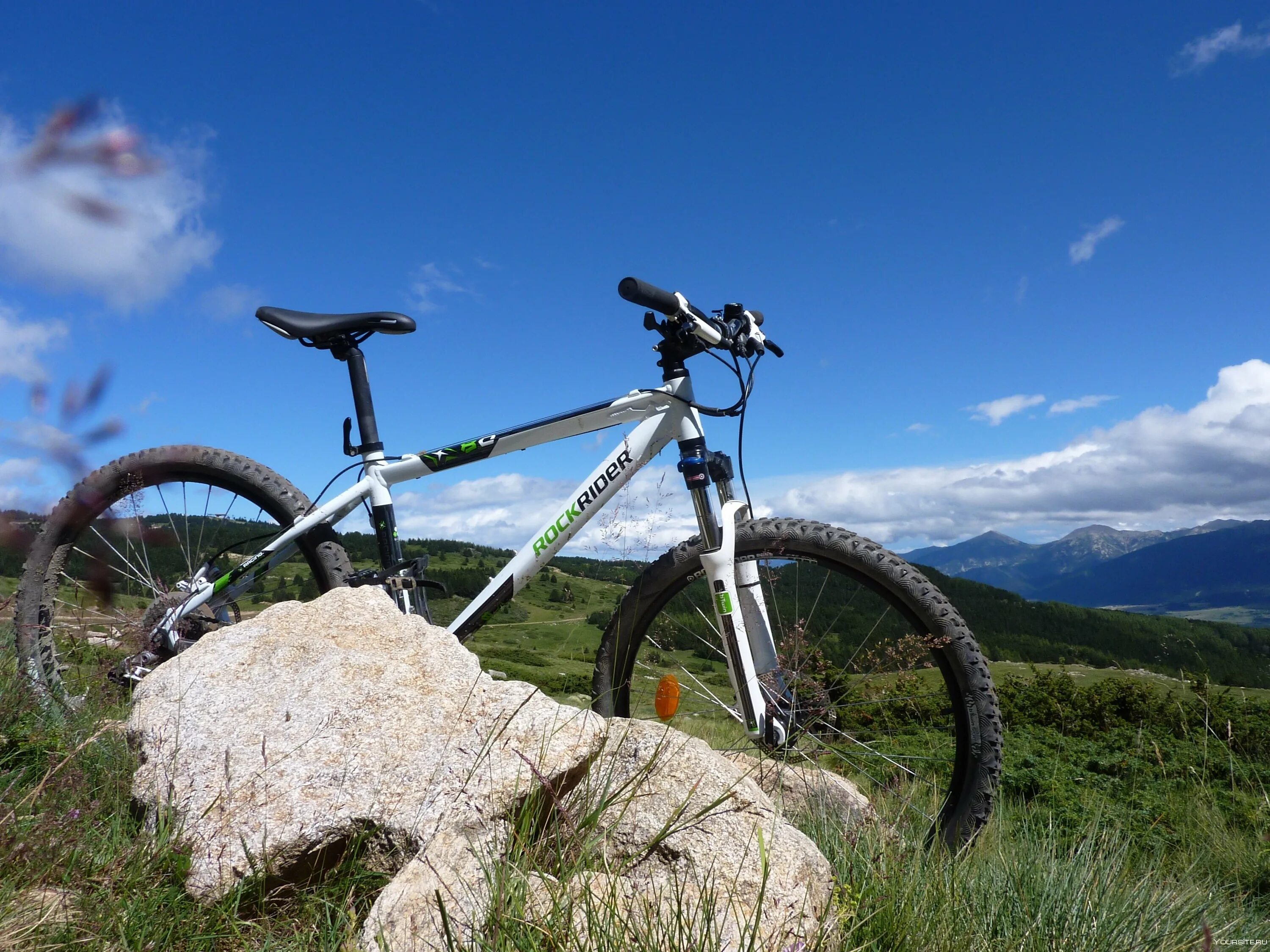 Велосипеды горно алтайск. Велосипед горный Mountain Bike. Велосипед Mountain Bike горны 3.7й. Велосипед Sport 1.12 Mountain Bike Mountainbike. Mini Beast Downhill MTB 20.