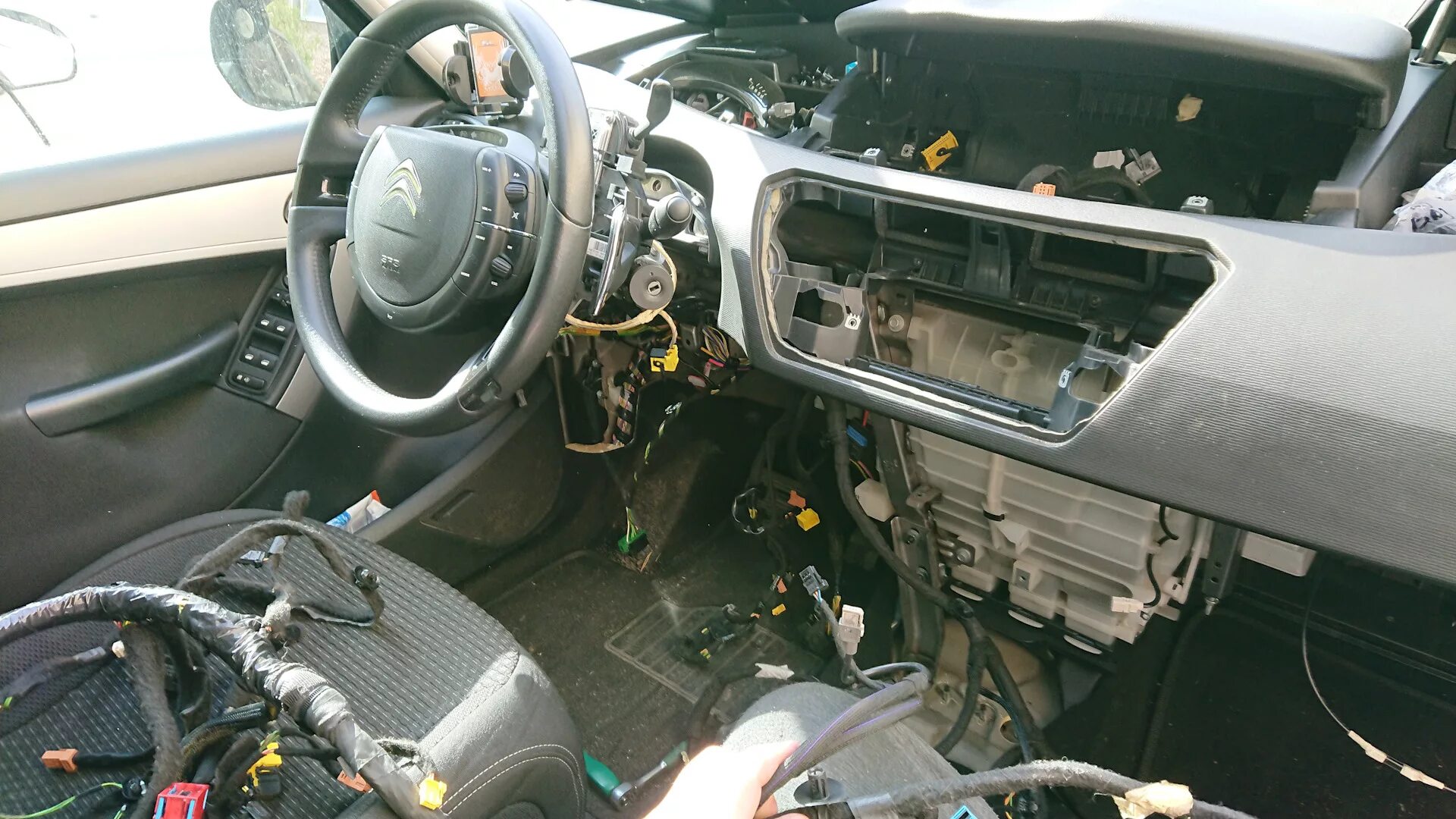 Как снять печку ситроен с4 заслонки печки Citroen C4 (1G), 1,6 л, 2006 года своими руками DRIVE2